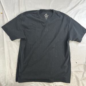 Nike Sportswear Premium Essentials T Shirt Mens Large Black Loose Fit